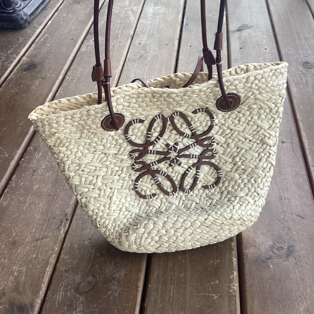 LOEWE Anagram Small Basket Weave Tote Bag Made In Spain - Picture 6 of 8